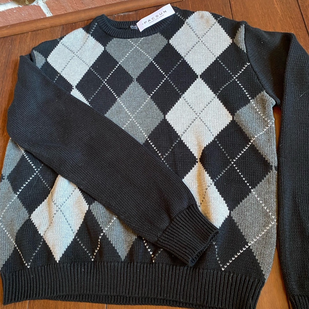 Black & grey argyle sweater from Pacsun size OS